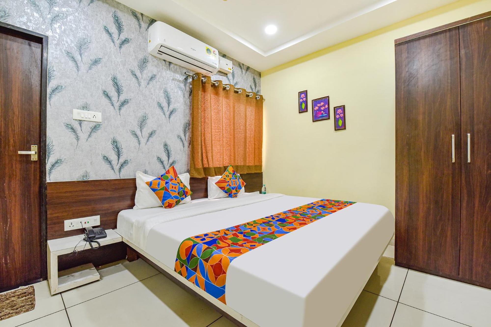 Fabexpress A2 And Restro Hotel Indore Ngoại thất bức ảnh